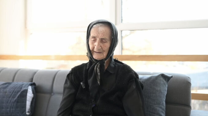 wvIxyWgnbt7p5DeOPOSSbIo20CZ1fhIp_1000